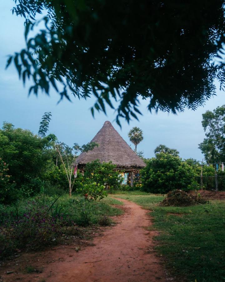Appartamento Beyond Community Auroville Esterno foto